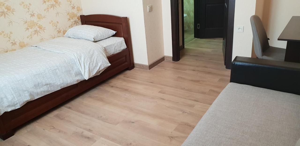 Hotel Ник Аэро Charków Pokój zdjęcie